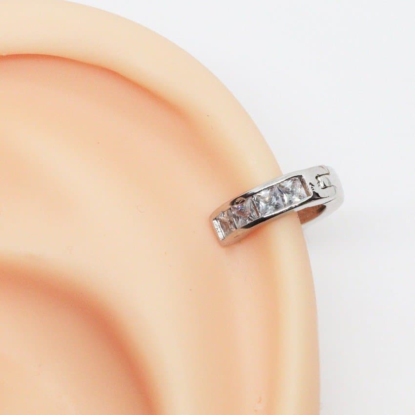 Piercing Helix Clicker com Pedra Carré