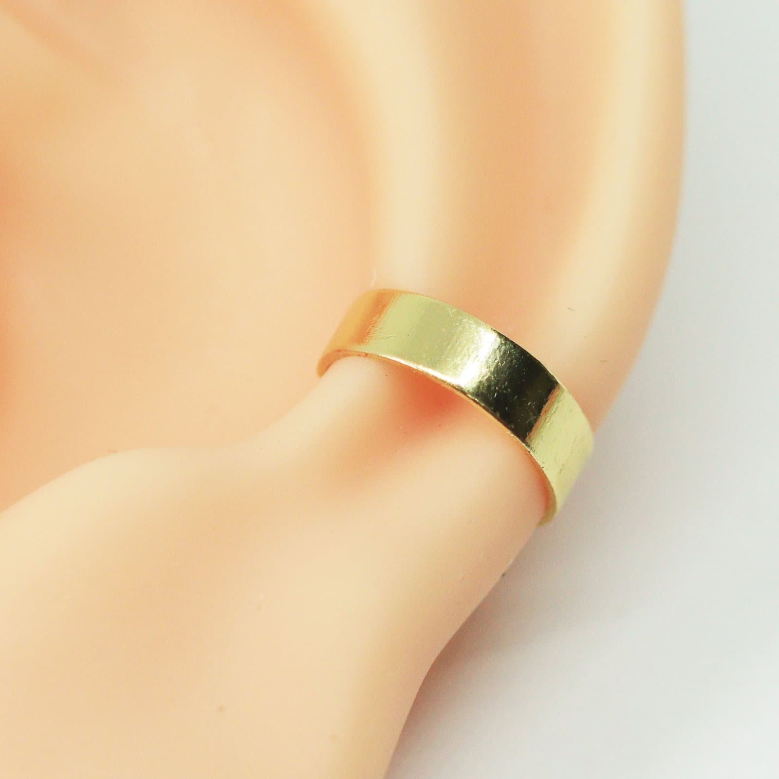 Piercing Conch Fake Pressão Cuff Liso Folheado a Ouro