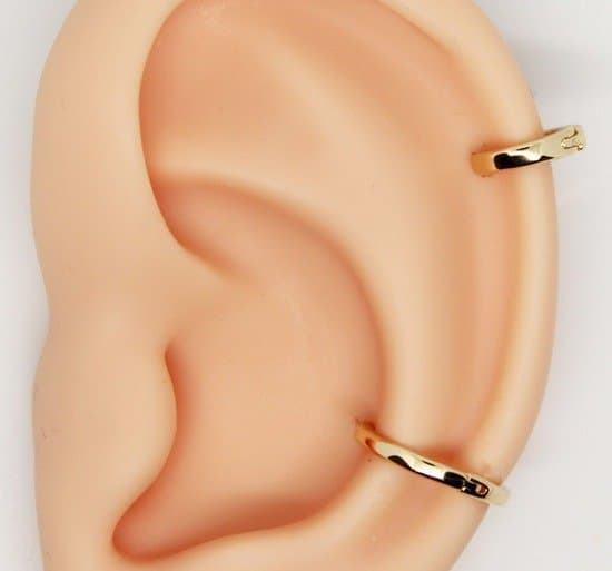 Piercings Hélix Conch Kit Argolas Clickers Folheados a Ouro