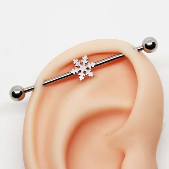 Piercing Transversal de Floco de Neve em Aço Cirúrgico