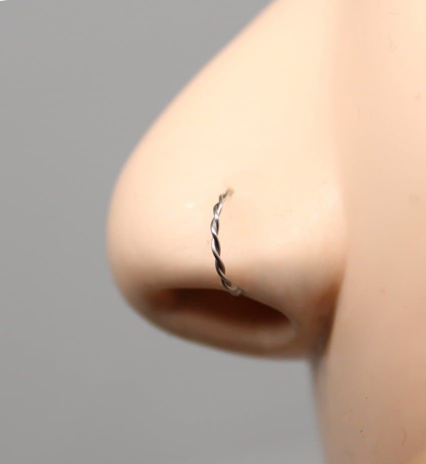 Piercing Nariz Argola em Aço Cirúrgico Torcido