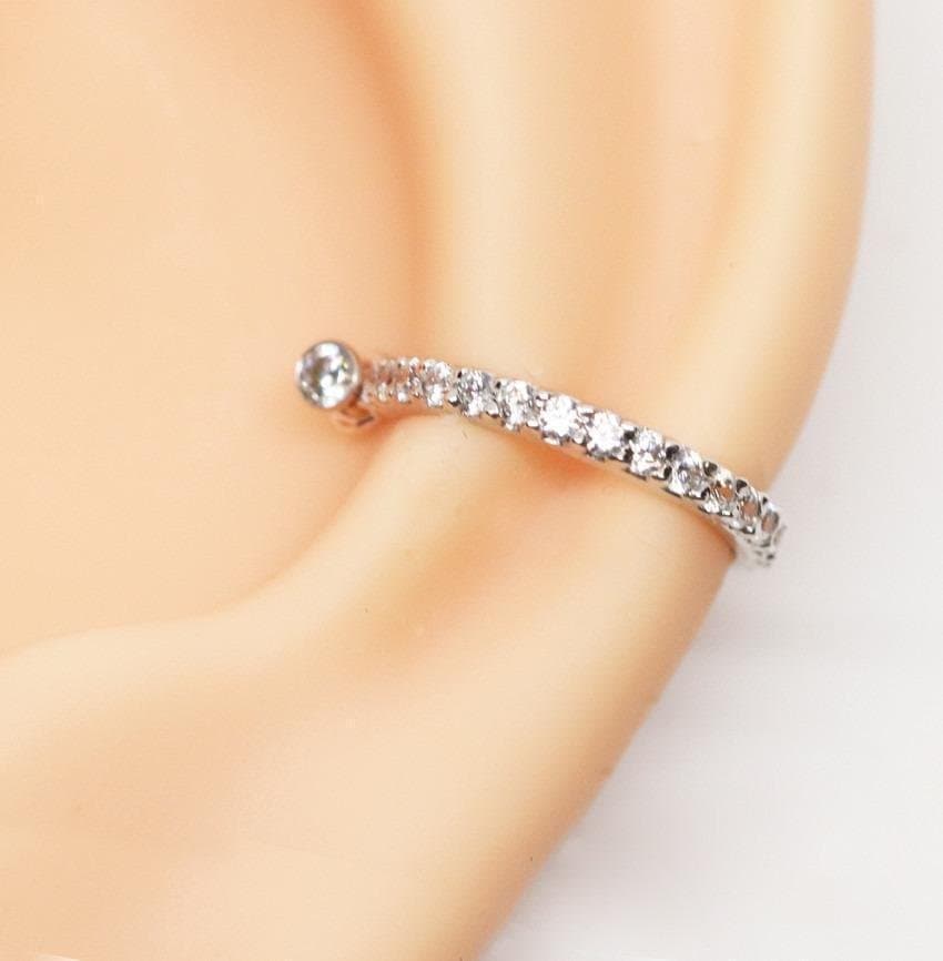 Piercing Conch Ouro Branco 18k com Fileira Zircônias