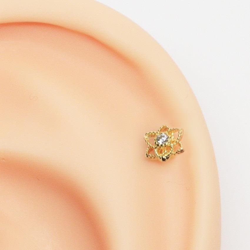 Piercing Hélix Flor de Lótus com Zircônia