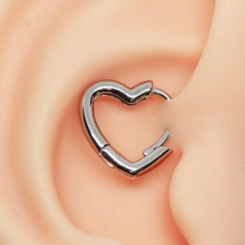 Piercing Argola Clicker de Coração Folheada a Prata
