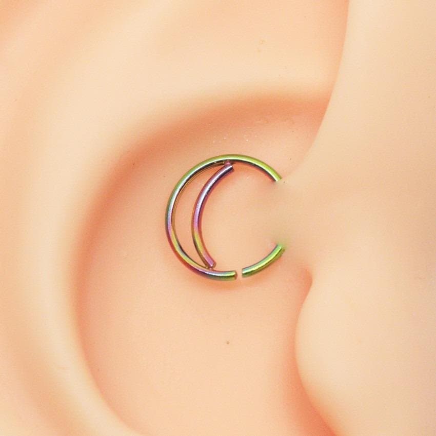 Piercing Daith Argola Meia Lua Aço Cirúrgico Rainbow