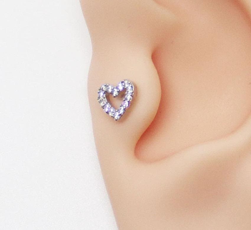 Piercing Trágus Coração Cravejado Haste Aço Antialérgico
