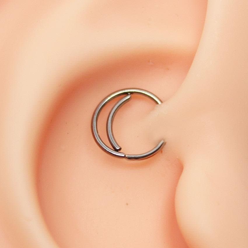 Piercing Daith Argola Meia Lua Aço Cirúrgico