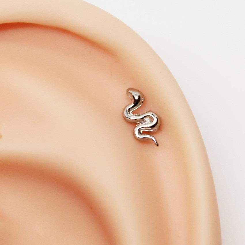Piercing Hélix Serpente Folheado a Ouro Branco