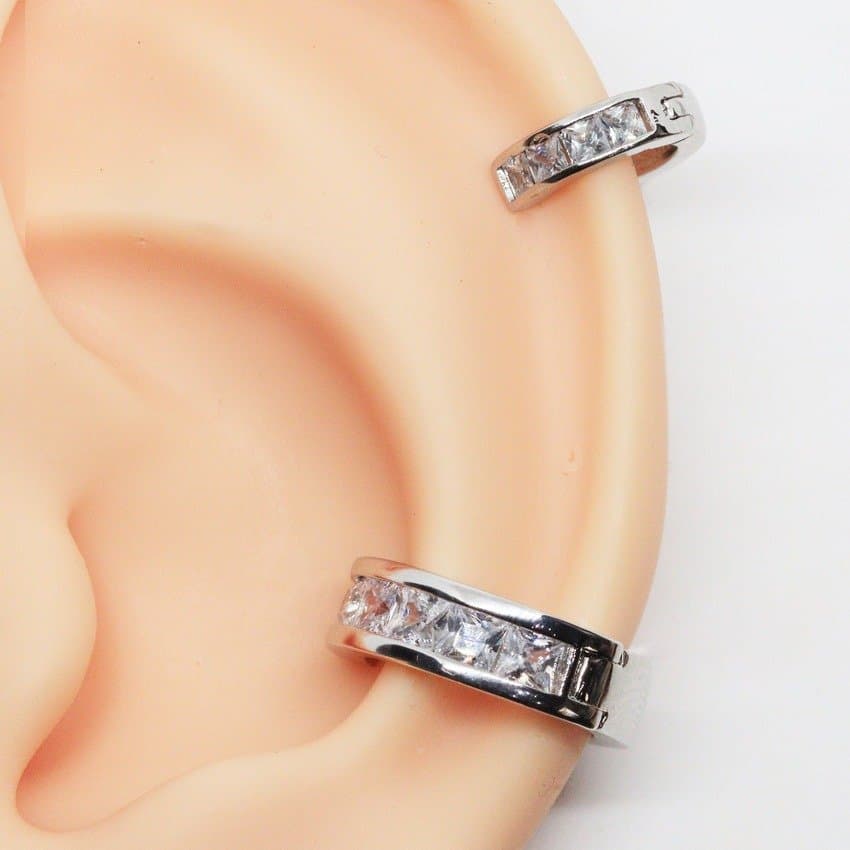 Kit Piercing Conch e Helix Argolas em Clicker com Pedra Carré