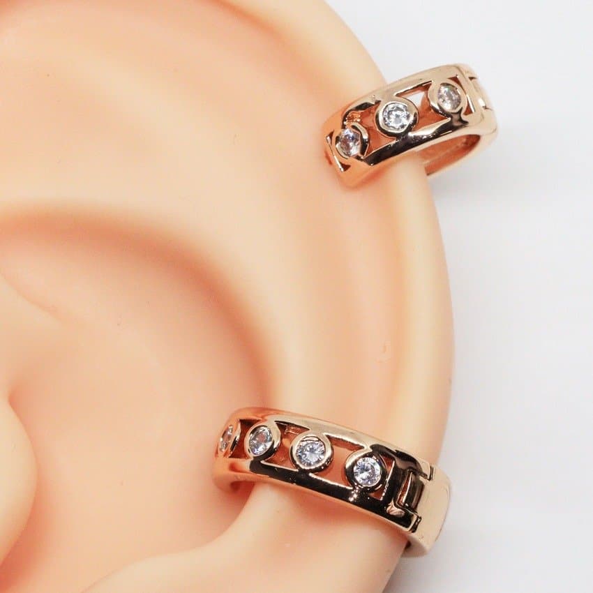 Piercing Hélix Conch Kit Argolas Folheadas a Ouro Rosê com Zircônias